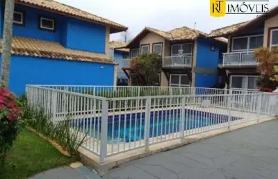 Casa duplex em condomínio com 3 quartos nas palmeiras, cabo frio/rj