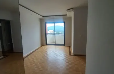 Excelente apto  de 3 dormitórios no bairro vila lavínia