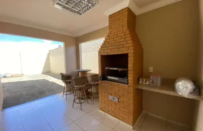 Casa para venda em araxá, alvorada, 3 dormitórios, 1 suíte, 2 banheiros, 4 vagas