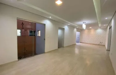 Casa para venda em araxá, guilhermina vieira chaer, 4 dormitórios, 1 suíte, 2 banheiros, 2 vagas