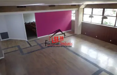 Prédio comercial para locação próximo da praça da liberdade