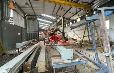 Galpão com 3.600 no polo industrial do cinco em contagem
