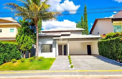 Casa térrea com 4 quartos no condomínio jardins madri