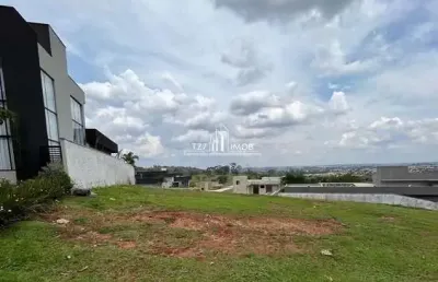 Terreno à venda no Condomínio do Lago, Goiânia 