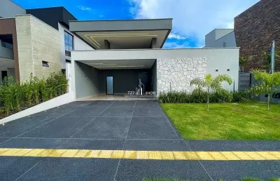 Casa térrea sem vizinho de frente no- jardins capri.