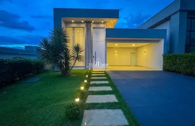 Casa térrea no condomínio jardim veneza, com 3 suítes