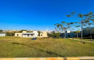 Lote jardins capri com 317 m² - lote quitado r$325 000,00