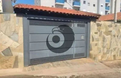 Casa com 3 quartos para alugar no Centro, São Carlos 