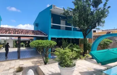 Vendo duas casa construida em um terreno    540m2 com uma área construida de 200m2 jaboatão pe