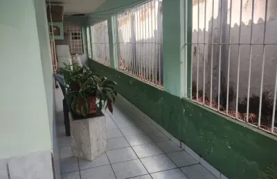 Vendo casa no bairro de piedade construida em um terreno de 390m2 em jaboatão pe