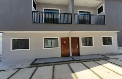Prédio à venda na Rua Jasmin, Barroco, Maricá