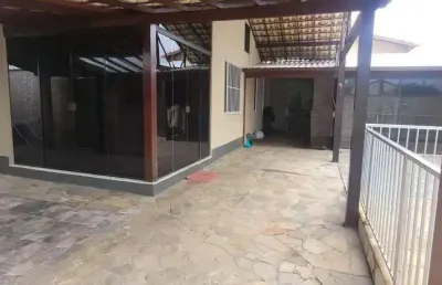 Prédio à venda na Rua Eduardo Carlson, Jardim Atlântico, Maricá