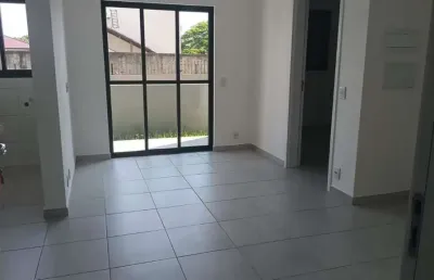 Ótimo apto de 1 dormitório com área externa e vaga privativa