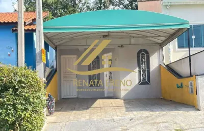 Casa térrea com quintal no condomínio jardim das dálias – parque são bento