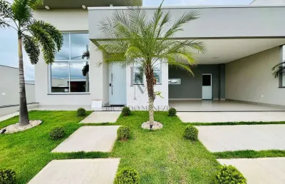 Casa térrea, 3 dormitórios, quintal, 4 vagas de garagem