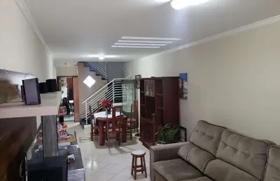 Casa com 3 quartos à venda na Rua São Miguel Arcanjo, Quinta da Paineira, São Paulo