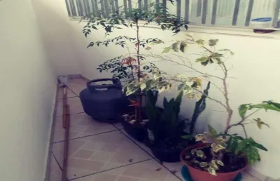 Casa com 2 quartos à venda na Rua Nhengaibas, Vila Graciosa, São Paulo