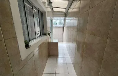 Casa com 3 quartos à venda na Rua Tuparaquara, Vila Carrão, São Paulo