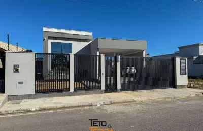 Casa mobiliada com 115m² no joáia em tijucas, 2 dormitórios,1 suíte,área gourmet