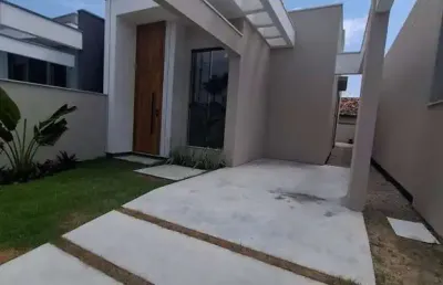Casa á venda c/ 70m² no areias em tijucas,2 dormitórios,1 suíte,ótimo acabamento