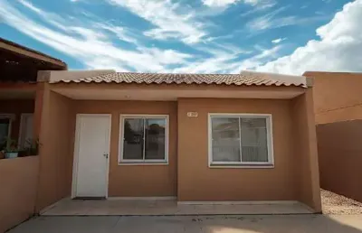 Casa em condomínio fechado com 2 quartos à venda na avenida portugal, 6785, nações, fazenda rio grande por r$ 280.000