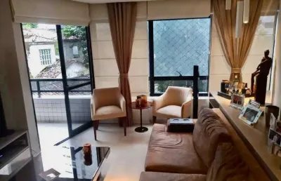 Excelente apartamento, 114m; 4 quartos, sendo 2 suítes, lavabo, dependência completa e 2 garagens,