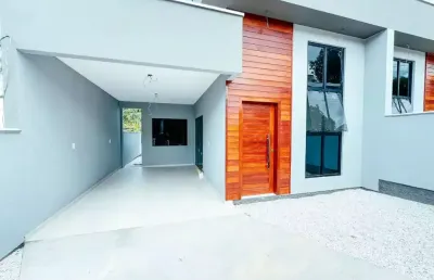 Casa com dois quartos e excelente espaço na guabiruba!