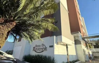 Apartamento com uma suíte mais um dormitório, semi-mobiliado!