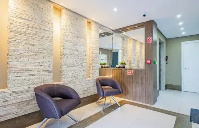 Apartamento com 2 quartos à venda na Rua Doutor Eduardo Chartier, 1051, Higienópolis, Porto Alegre