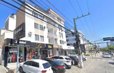 Cobertura à venda, no bairro kobrasol, são josé-sc, com 4 quartos, sendo 1 suíte, com 1 vaga
