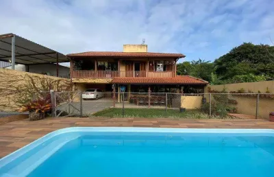 Casa à venda, no bairro fazenda santo antônio, são josé-sc, com 3 quartos, sendo 1 suíte, com 4 vagas