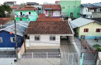 Casa à venda, no bairro forquilhas, são josé-sc, com 3 quartos, sendo 1 suíte, com 2 vagas