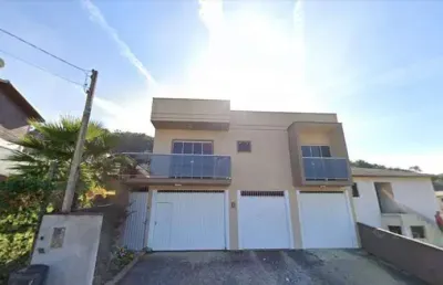 Casa à venda, no bairro potecas, são josé-sc, com 3 quartos, sendo 1 suíte, com 5 vagas