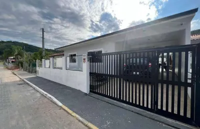 Casa à venda, no bairro sertão do maruim, são josé-sc, com 3 quartos, sendo 1 suíte, com 2 vagas
