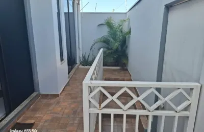 Casa com 3 quartos à venda no Jardim Cambuí, Botucatu 