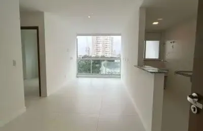 Oportunidade de terceiros! único 2 quartos disponível na melhor coluna do prédio