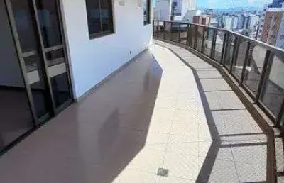 Apartamento com 120m² e varanda gigante no parque das castanheiras!