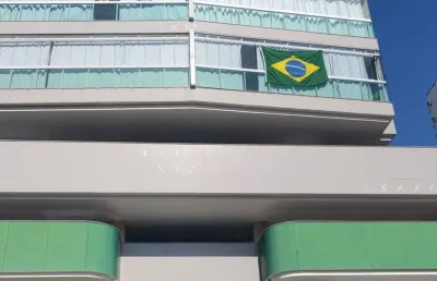 Apartamento 3 quartos com suíte em ótima localização em itapuã!