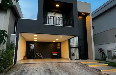 Sobrado com 4 suítes à venda, 275m2 - florais do parque