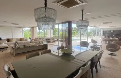 Casa térrea com 5 suítes à venda, 3333m2 - cond japuira