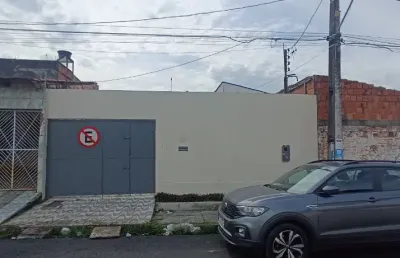 Casa padrão 02 quartos galileia 1 px a escolas,supermercados  e hospitais