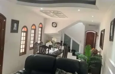 Sobrado  3 quartos, a padrão anália franco- $ 1.1 mi, cod: 6874