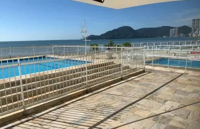 Apartamento 3 dormitórios sendo 1 suíte 01 vaga frente mar