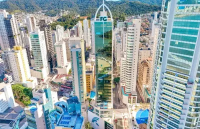 Apartamento com 4 quartos à venda na Rua Julieta Lins, Pioneiros, Balneário Camboriú