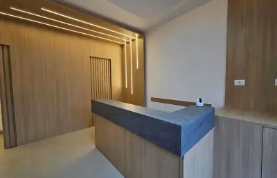 Sala comercial com 5 salas para alugar na rua lord lovat, jardim londrilar, londrina, 27 m2 por r$ 2.300
