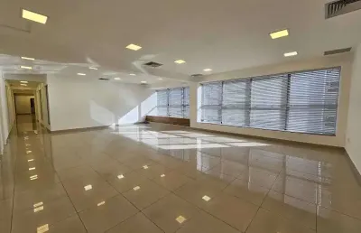 Sala comercial com 10 salas para alugar na rua ernâni lacerda de athayde, gleba fazenda palhano, londrina, 300 m2 por r$ 18.900