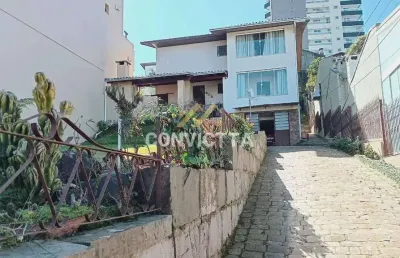 Casa à venda no Cristo Redentor, Caxias do Sul 