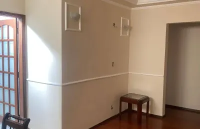 Apartamento com 2 quartos para alugar na Rua João Lourenço, Jardim Esplanada, Guaratinguetá