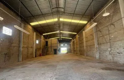 Oportunidade: imóvel comercial com galpões e escritório em taubaté- sp