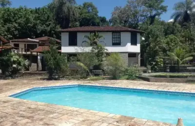 Chácara / sítio com 4 quartos à venda na Estrada do Imperador, 000, Parque Silvestre, Guapimirim